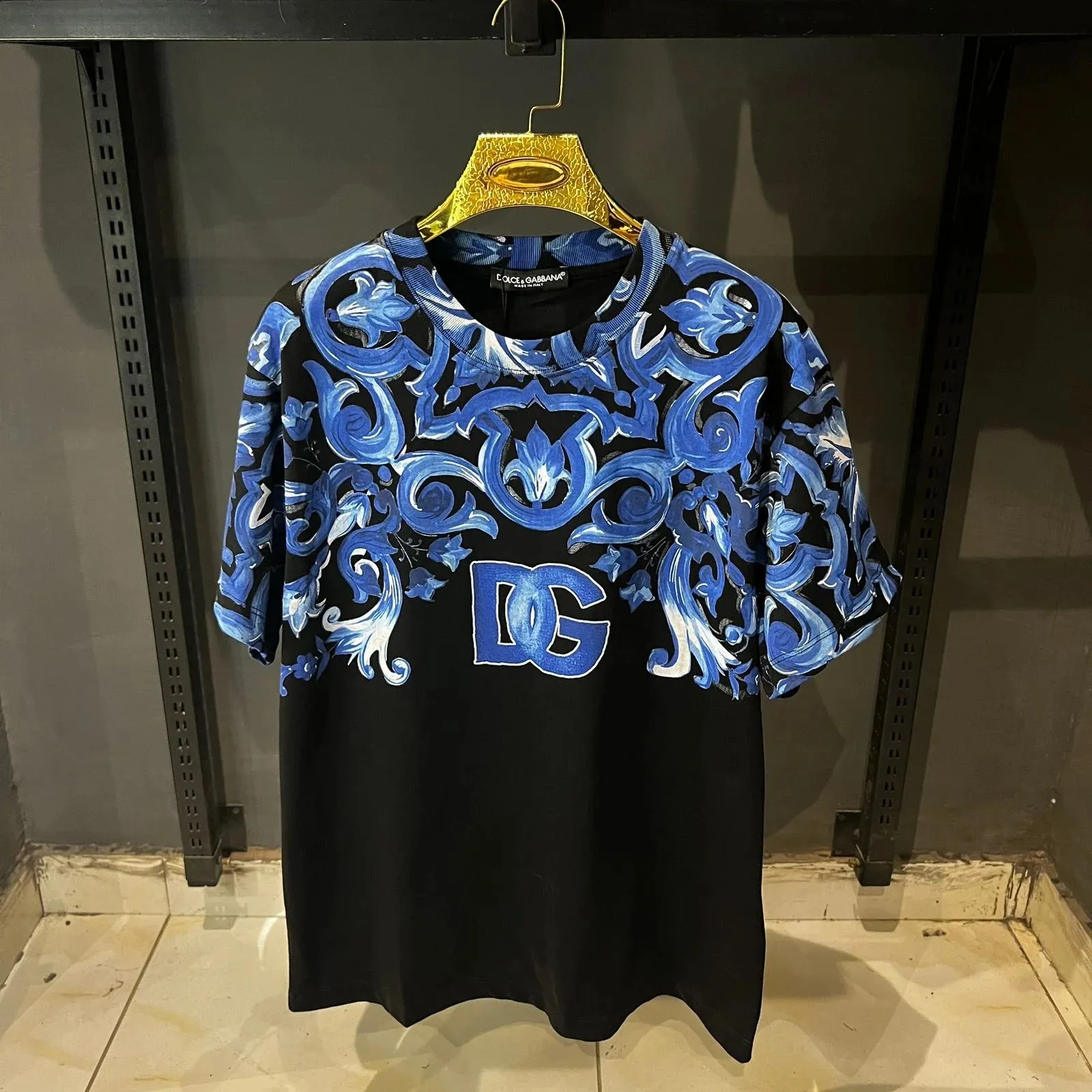 Dolce And Gabbana Majolica-print cotton Black T-shirt - The Nucleus Clothing