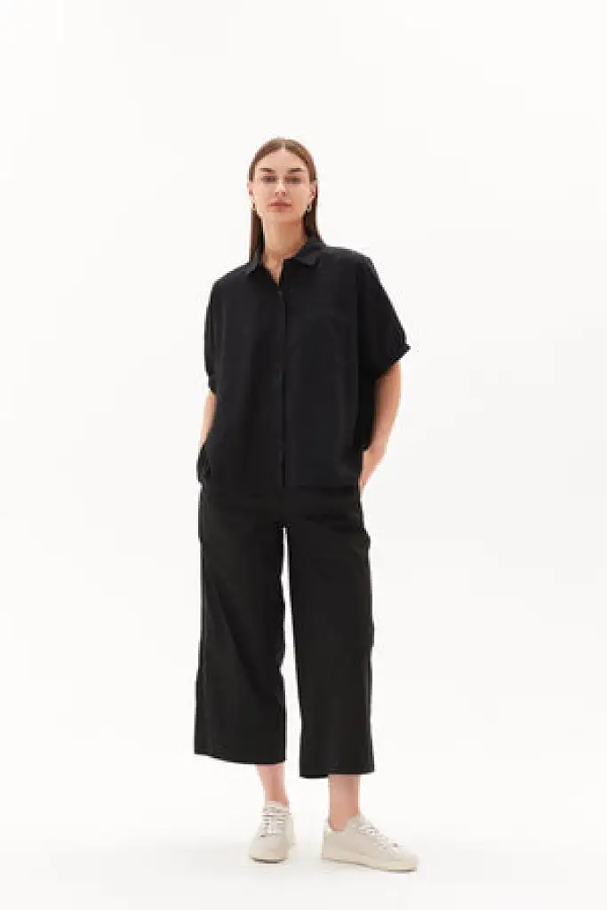 Tirelli - Gathered Cuff Shirt - Black